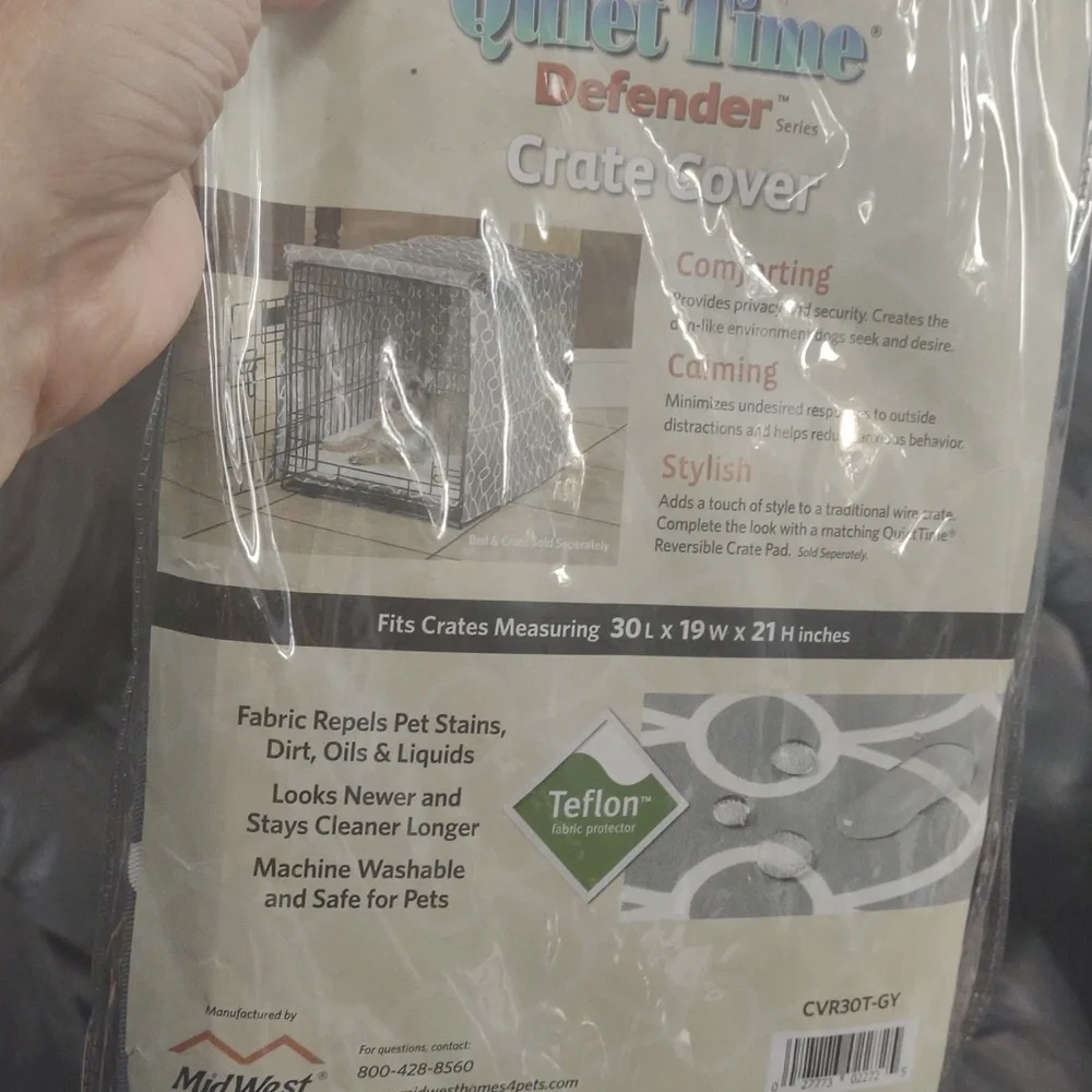 Quiet time crate cover for pets